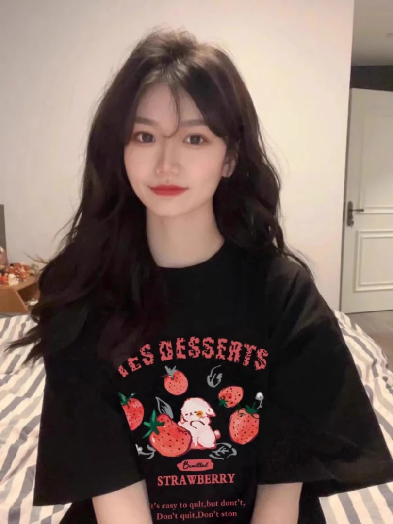 2025百搭草莓兔子纯棉短袖t恤女日系甜酷半袖上衣黑色显瘦ins宽松