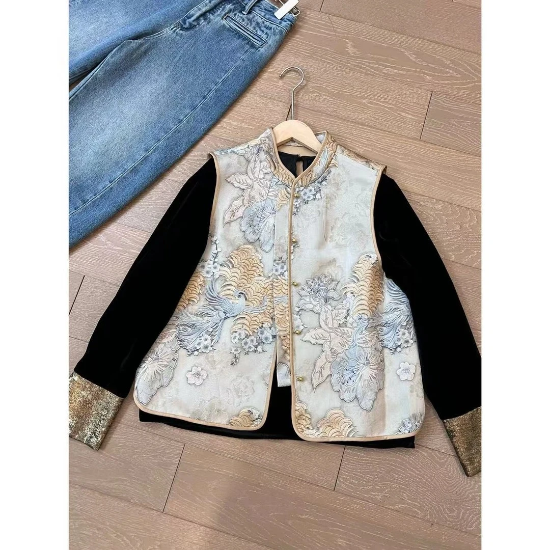2025早春新款新中式国风小众设计气质刺绣马甲提花极简两件套