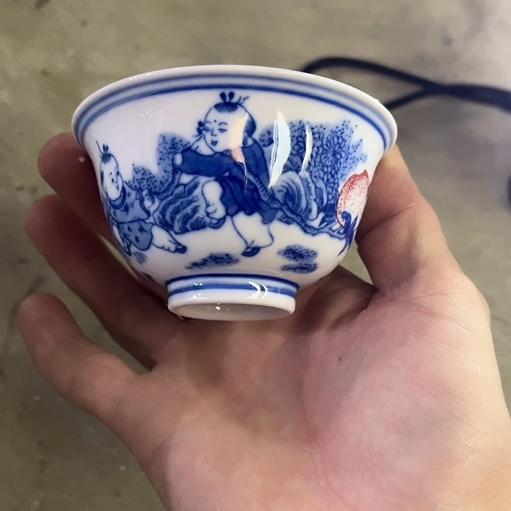 摆件////////景德镇陶瓷杯子。红。