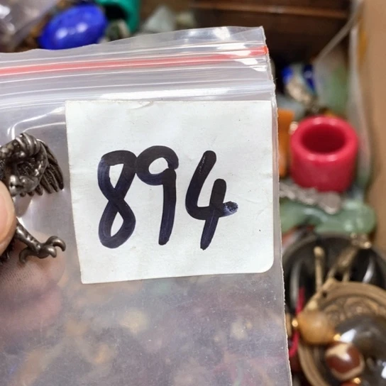 鑻***經吊坠滴血莲花菩提