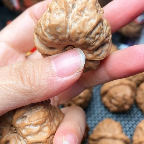 文玩核桃吊坠0**夜蛤蟆头核桃精品头货38