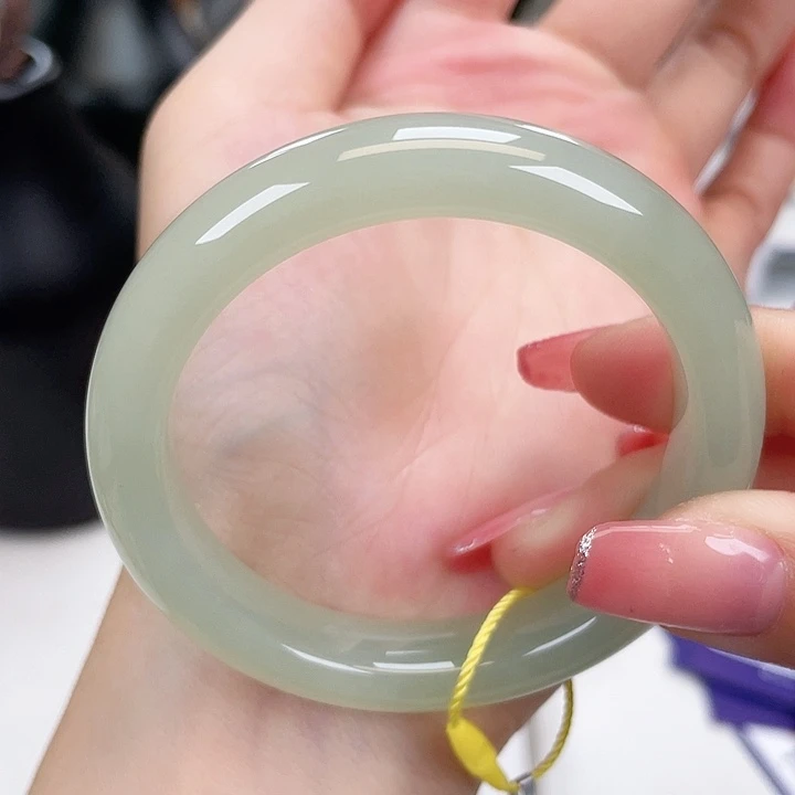 和田玉手镯5253未镶嵌