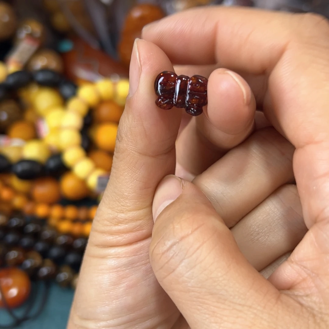 琥珀珠宝奇石未镶嵌651