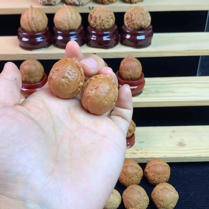 吊坠文玩核桃水晶佛肚