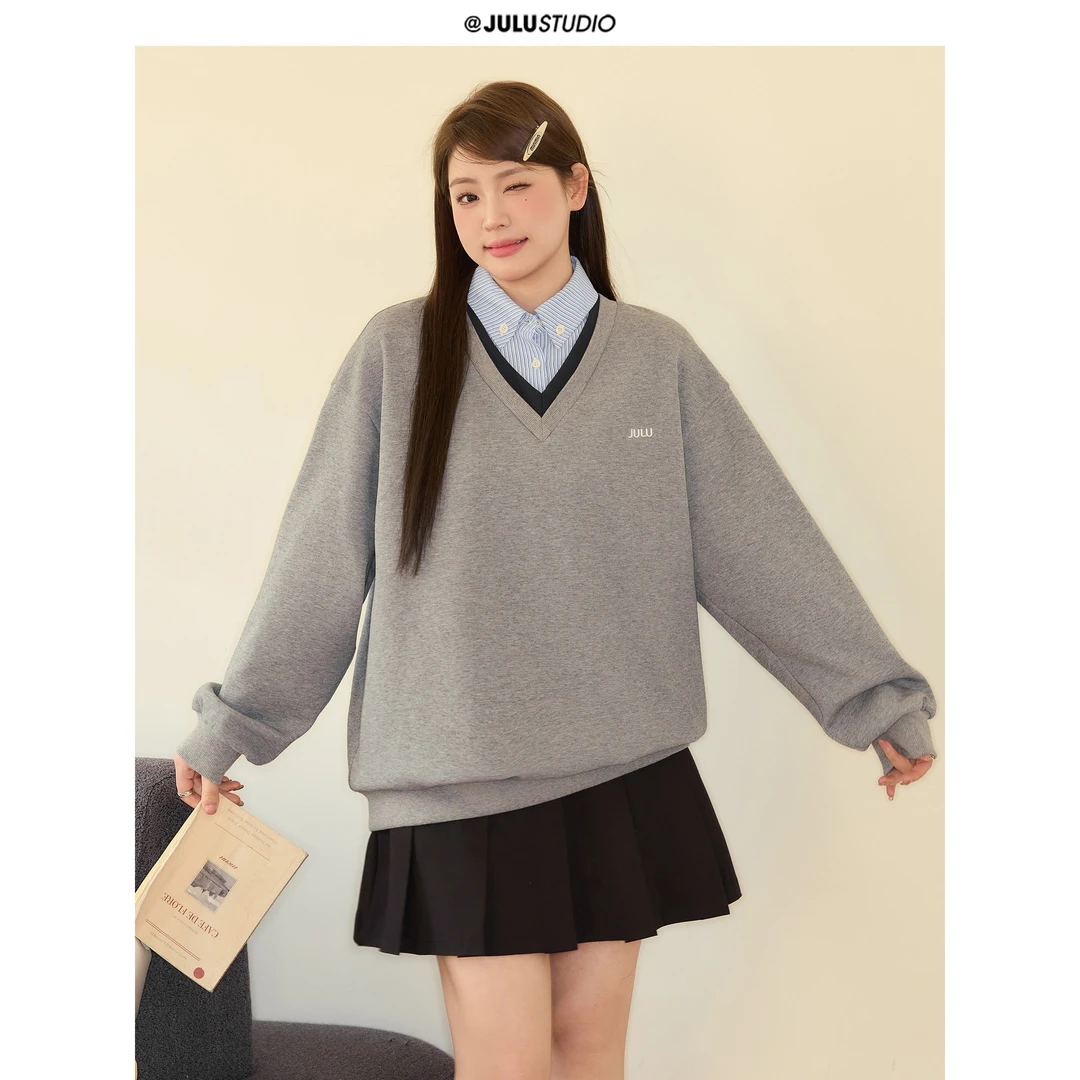 巨鹿工作室“miu感穿搭思路”微胖mm宽松假两件卫衣大码学院上衣