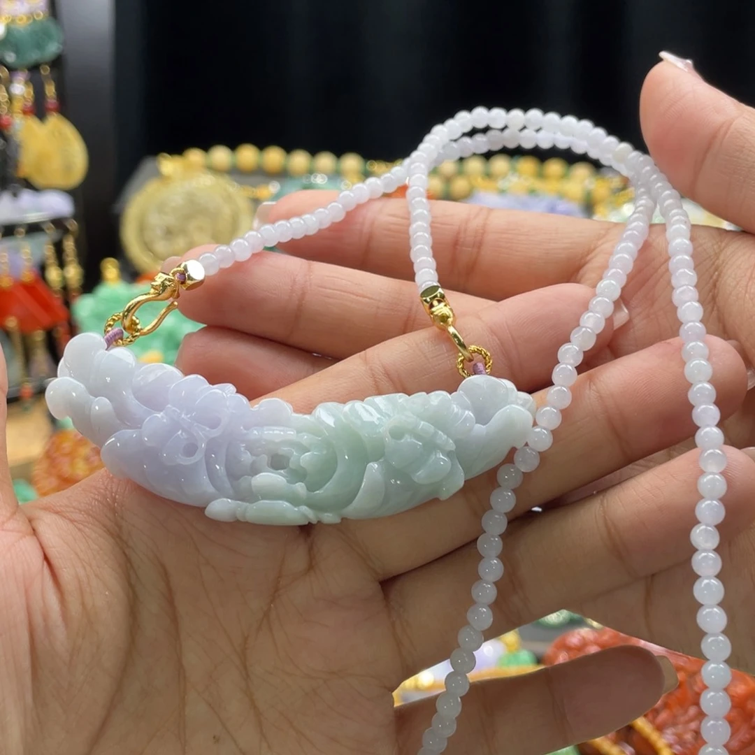 翡翠颈饰未镶嵌代编织