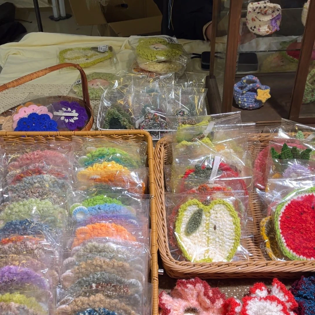 瓷片8810一起逛集市啦