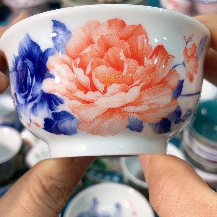 景德镇陶瓷主人杯1344556