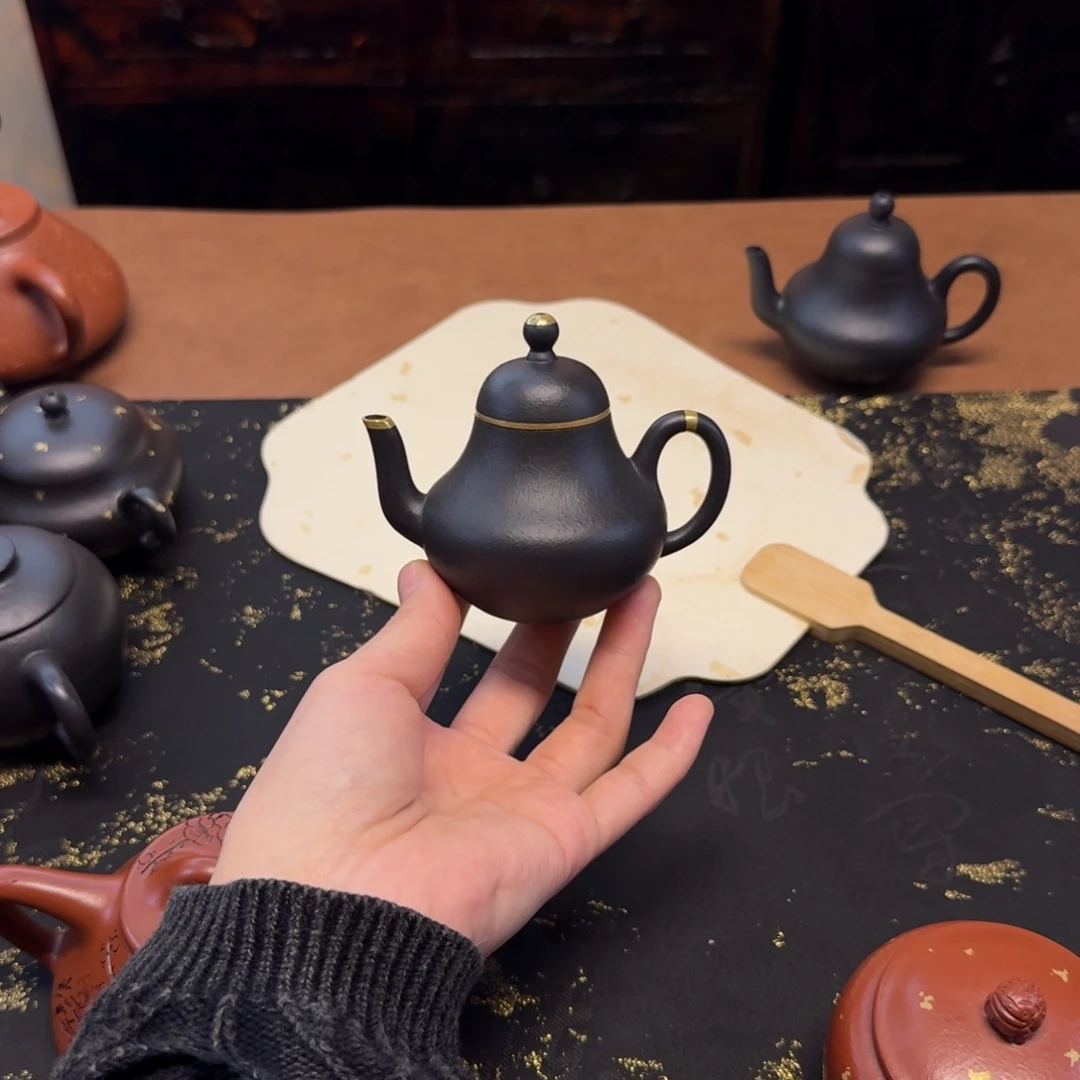 茶壶紫砂110cc，思婷壶，小煤窑朱泥描金加捂灰