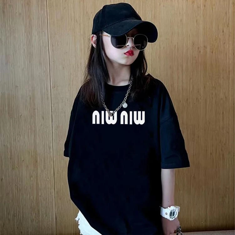 女童纯棉夏季宽松黑色短袖T恤女夏2025新款爆款设计感半袖街舞潮T