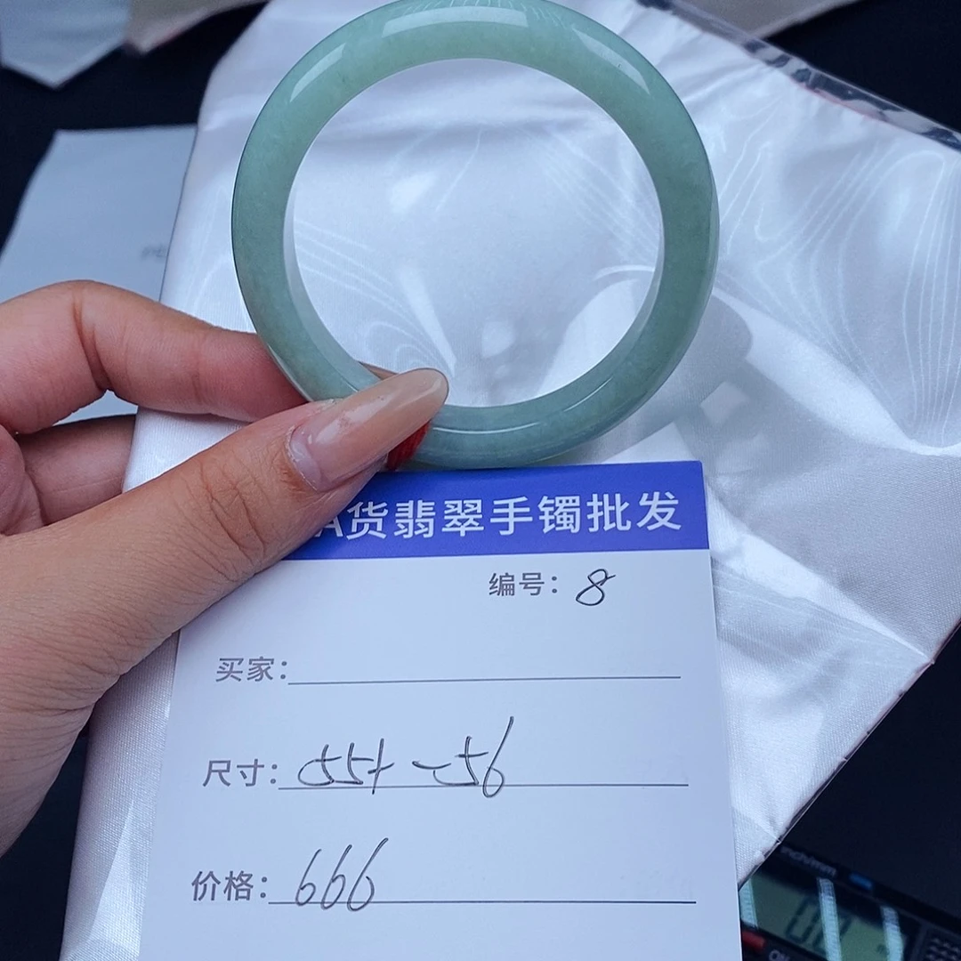 翡翠未镶嵌手镯百元手镯默认瑕疵