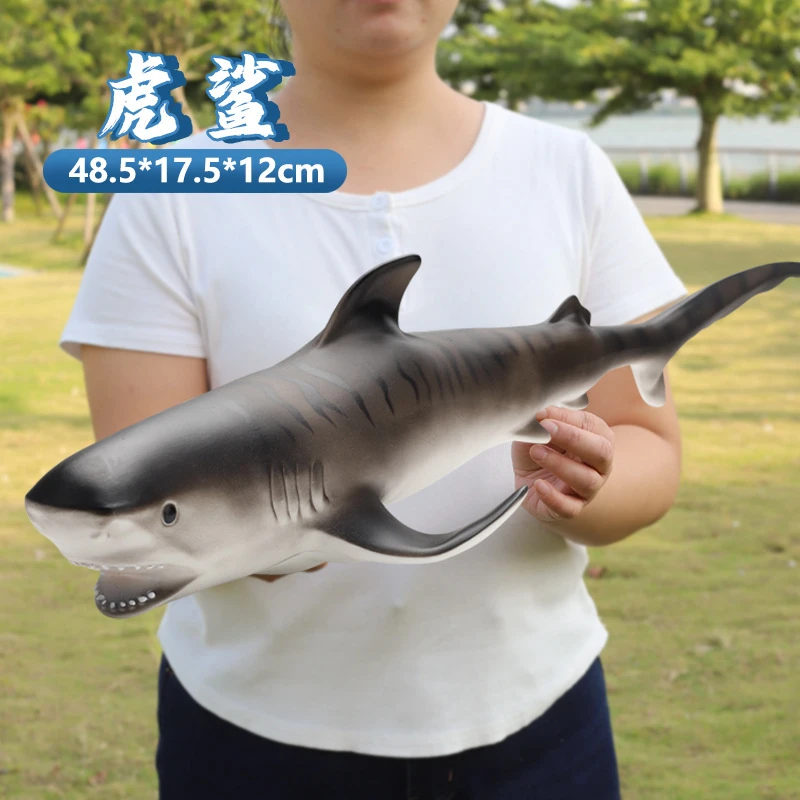 鲨鱼宝宝玩具仿真海洋动物软胶儿童玩具体验海底世界鲸鱼海豚逼真