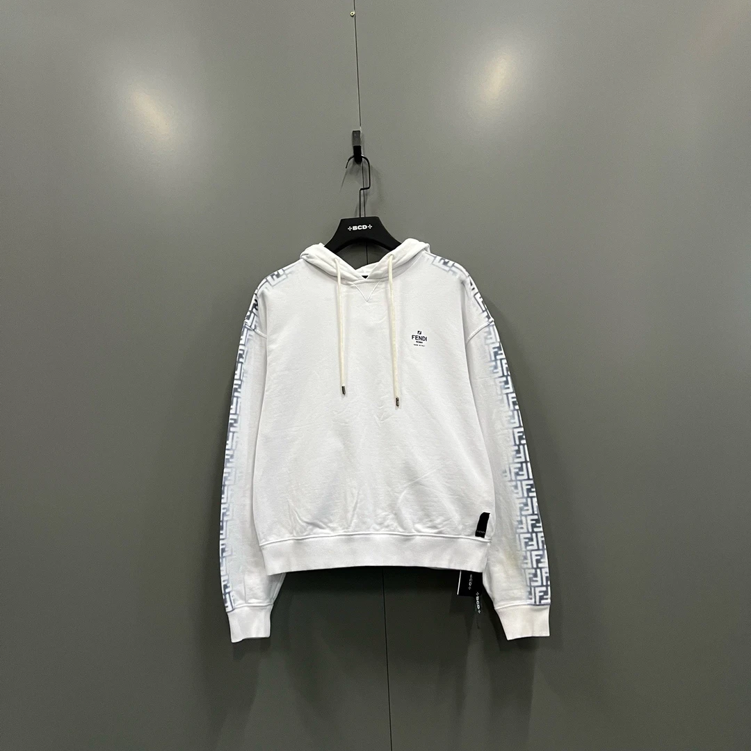 99新 FENDI/芬迪 (ll) 侧边印花FF帽衫 M码/609170