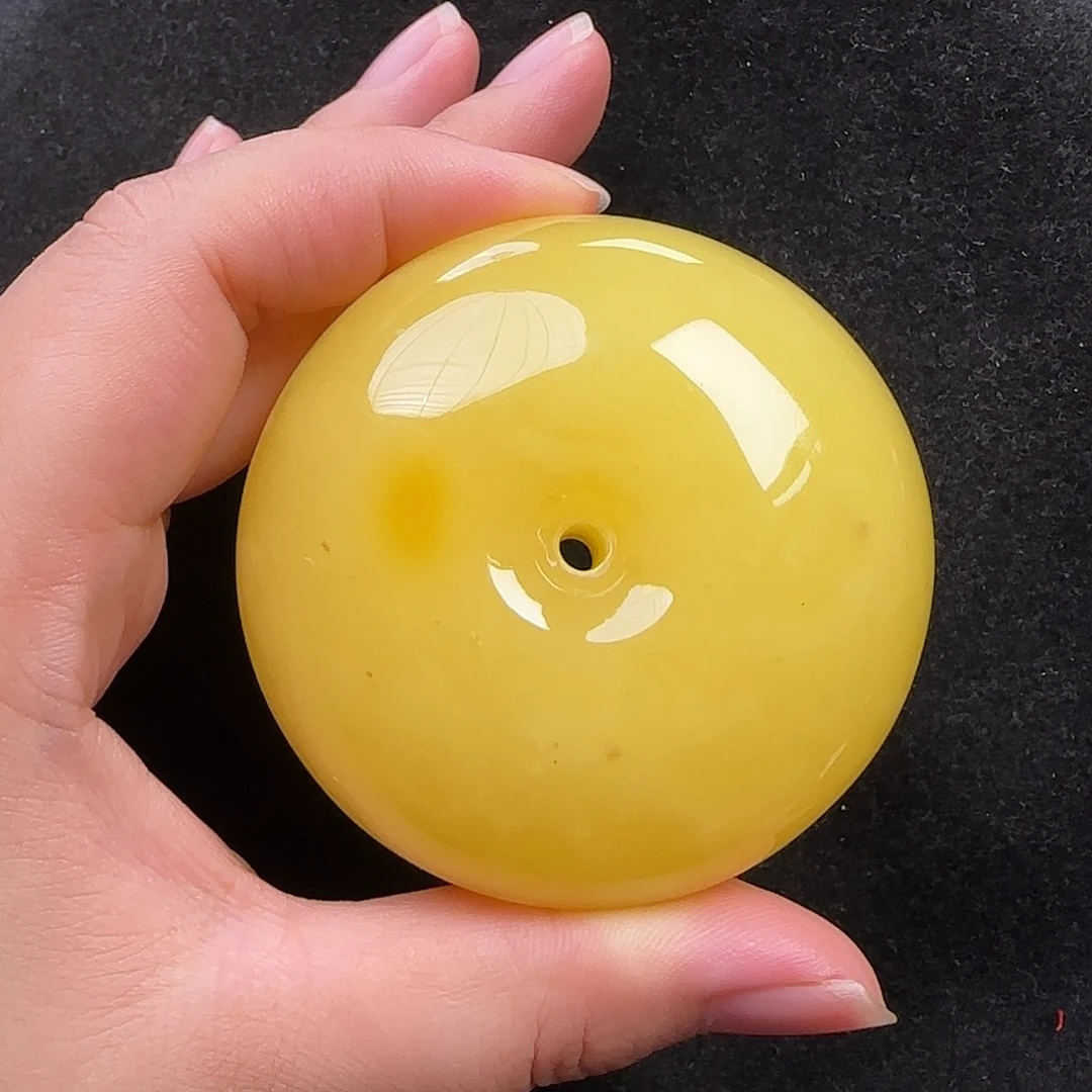 蜜蜡未镶嵌珠宝奇石