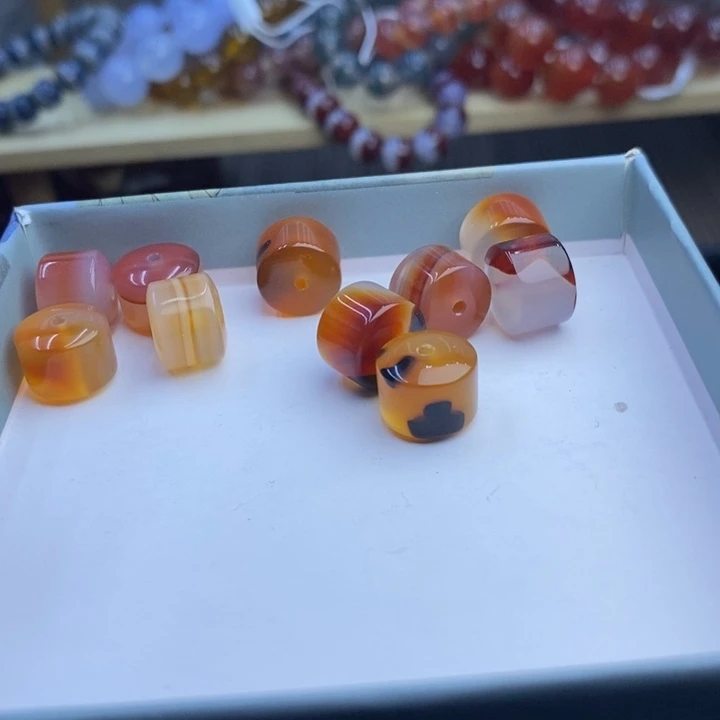 四***方玛瑙/玉髓未镶嵌手链