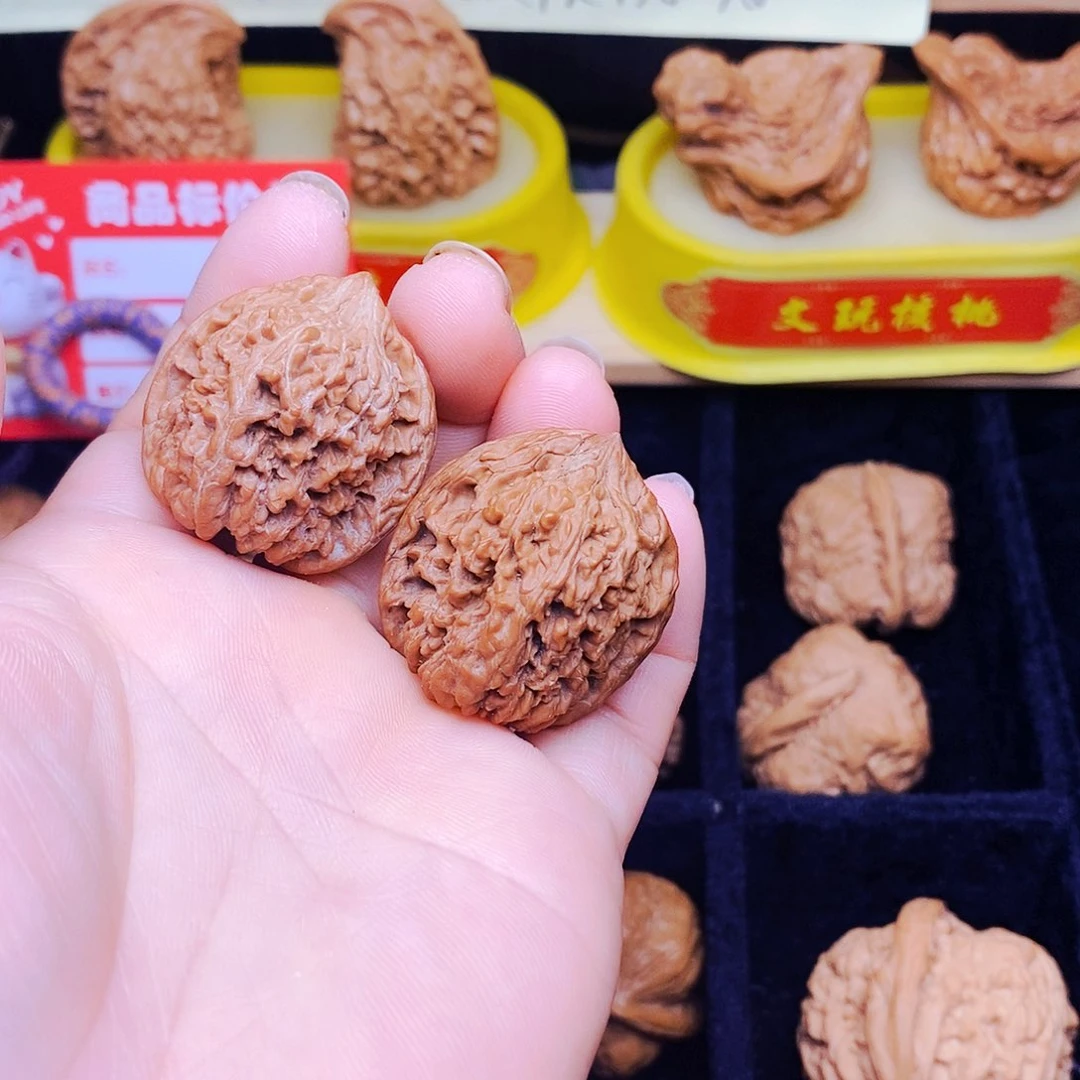 【闪购商品】吊坠桃核满天星核桃
