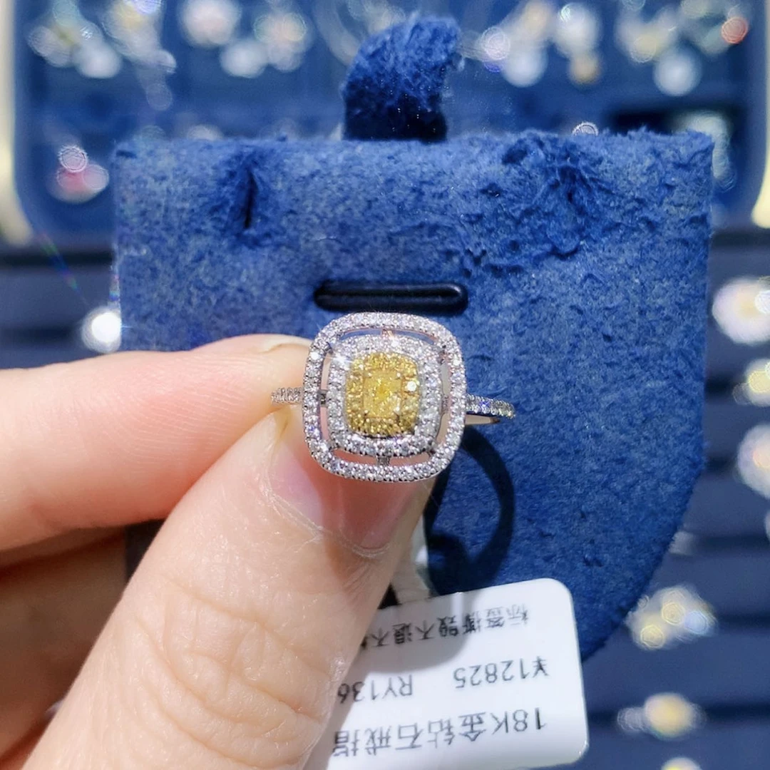 【闪购商品】18K金镶嵌戒托钻石黄钻方糖戒指