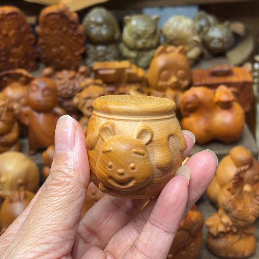 薇****把件柏木崖柏手把件