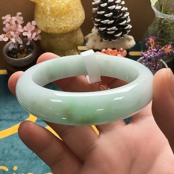 翡翠未镶嵌手镯翡翠手镯