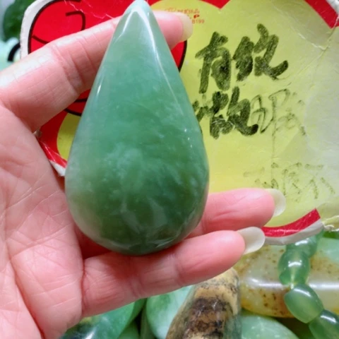 蛇纹石玉未镶嵌手把件