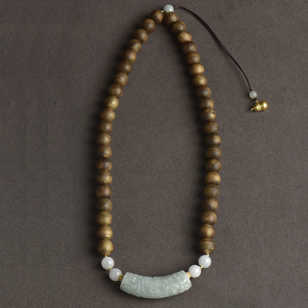 沉香海南莺歌绿奇楠1.0*40粒沉香项链（多样性发其一）