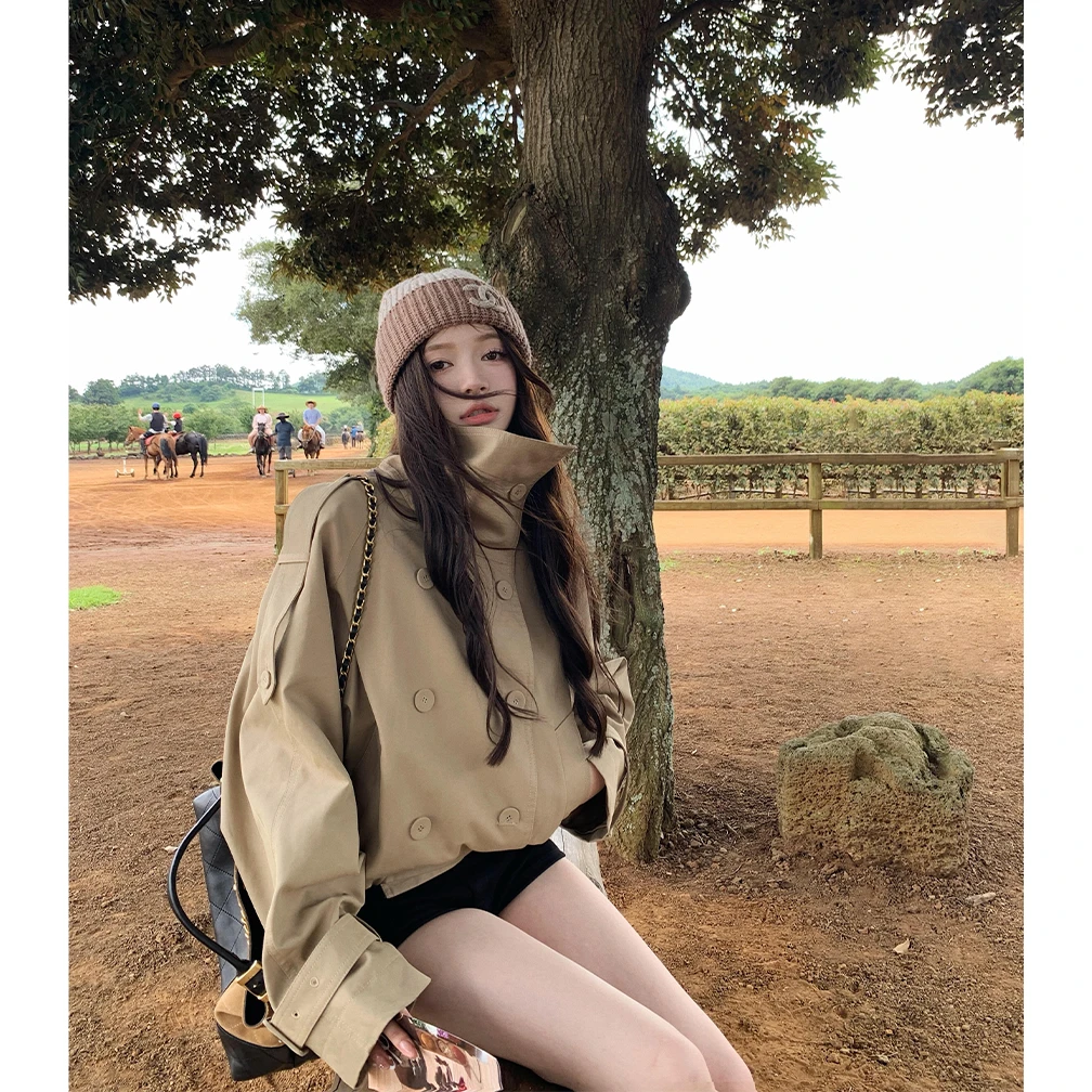 卡其色立领风衣女秋季2025新款韩系设计感宽松气质双排扣夹克上衣