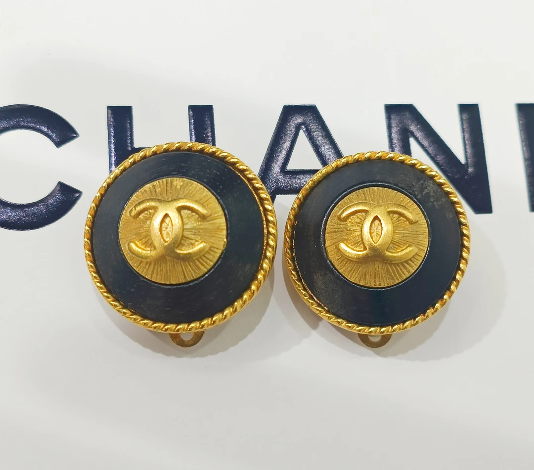 95新 Chanel/香奈儿 Chanel vintage香奈儿中古黑金拉丝耳夹