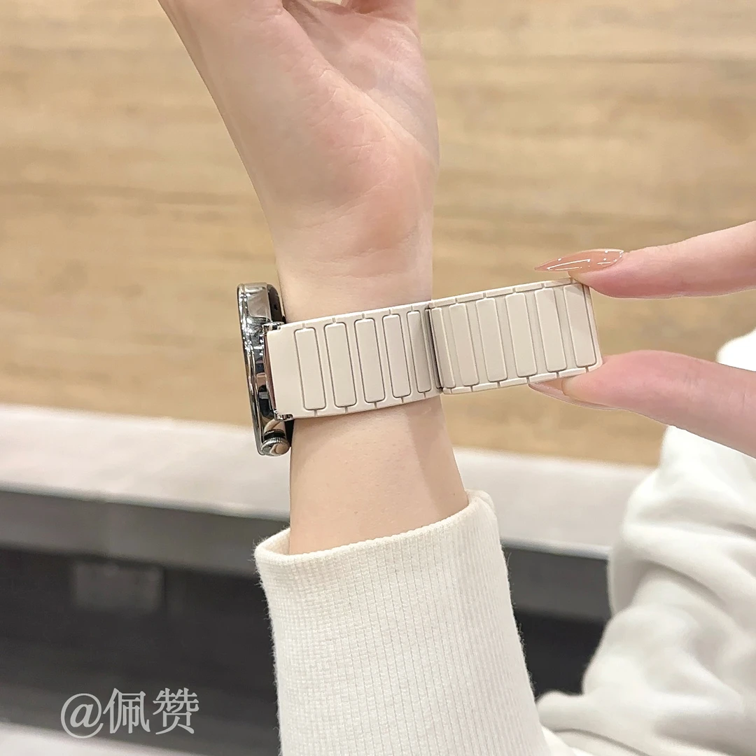 张婧仪同款16/17/18/19/20/21/22/23/24mm手表表带硅胶磁吸运动女