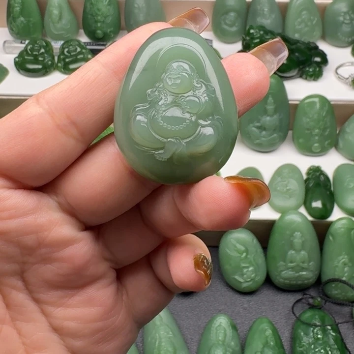 和田玉（碧玉）未镶嵌颈饰