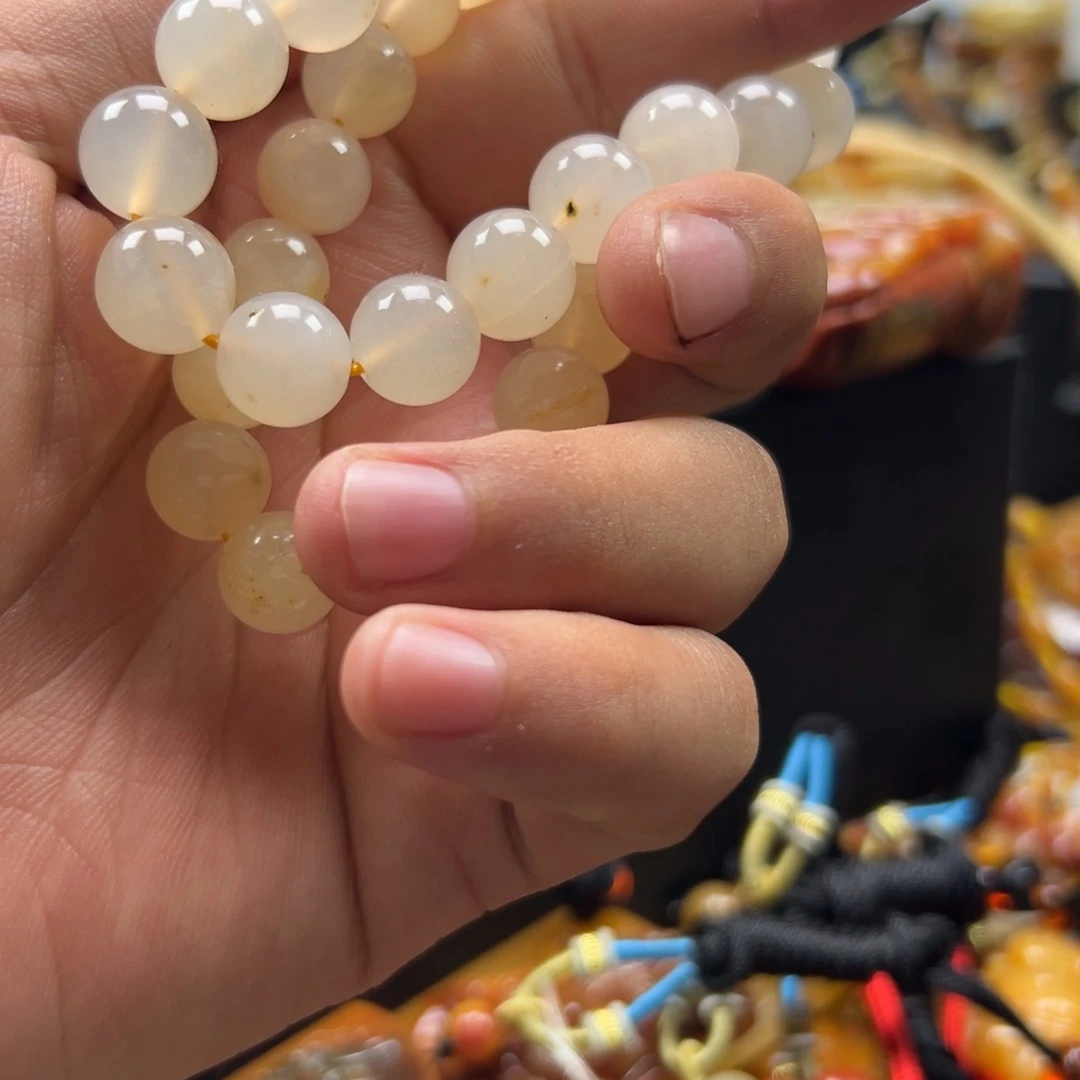 石英质玉（黄龙玉）未镶嵌多选发其一