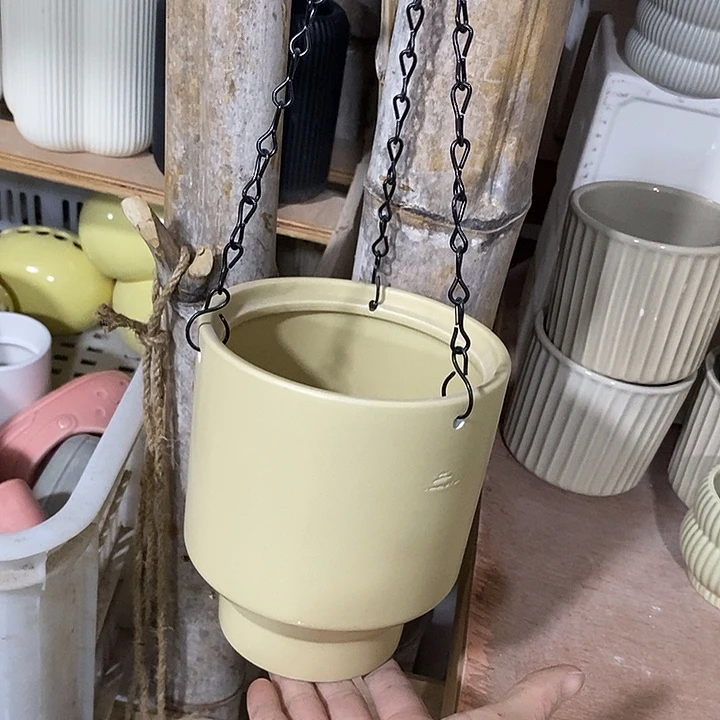 陶瓷花盆有孔 瑕疵介意勿拍