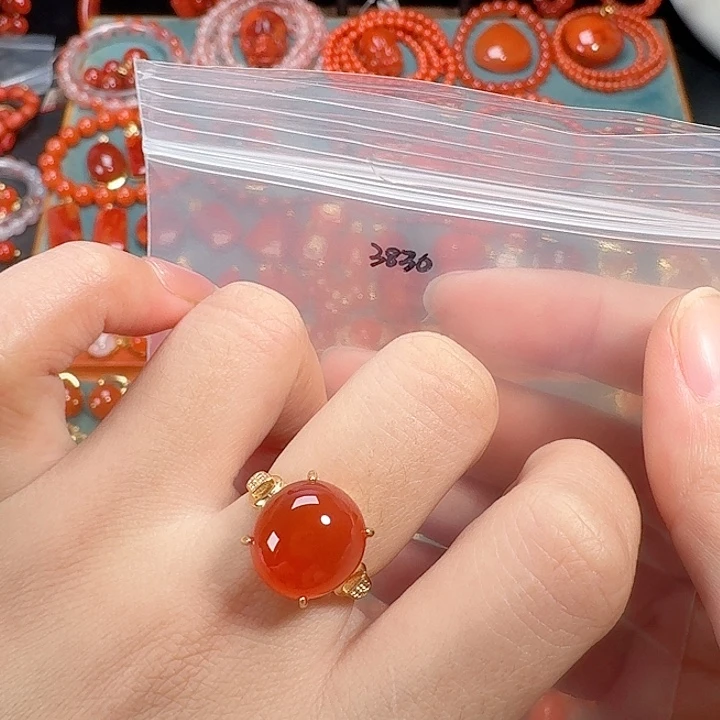 南红玛瑙银S925镶嵌戒指