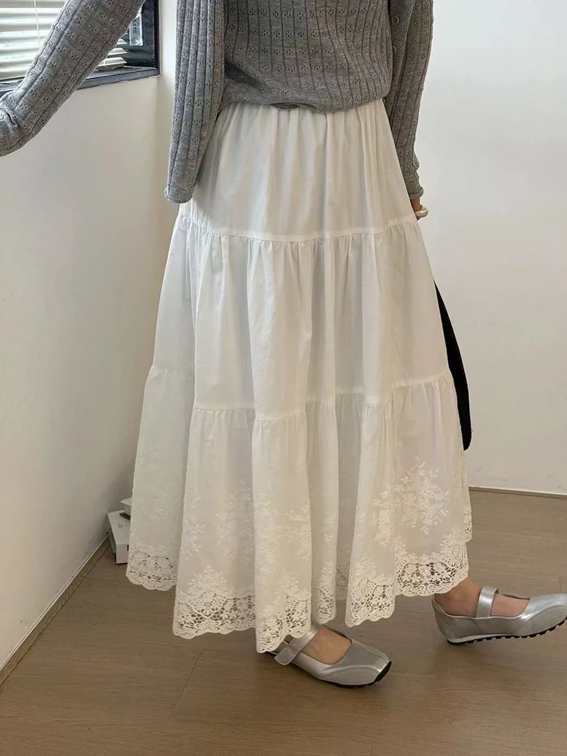 镂空小白裙显瘦白色