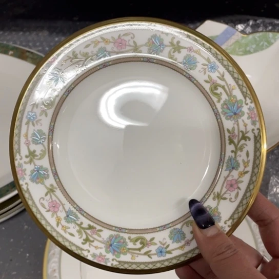 橙****金葡萄瓷器欢迎您