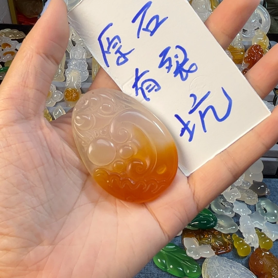 玛瑙/玉髓未镶嵌颈饰