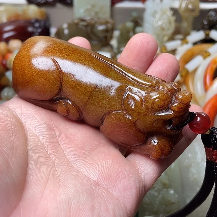 归***！和田玉未镶嵌颈饰