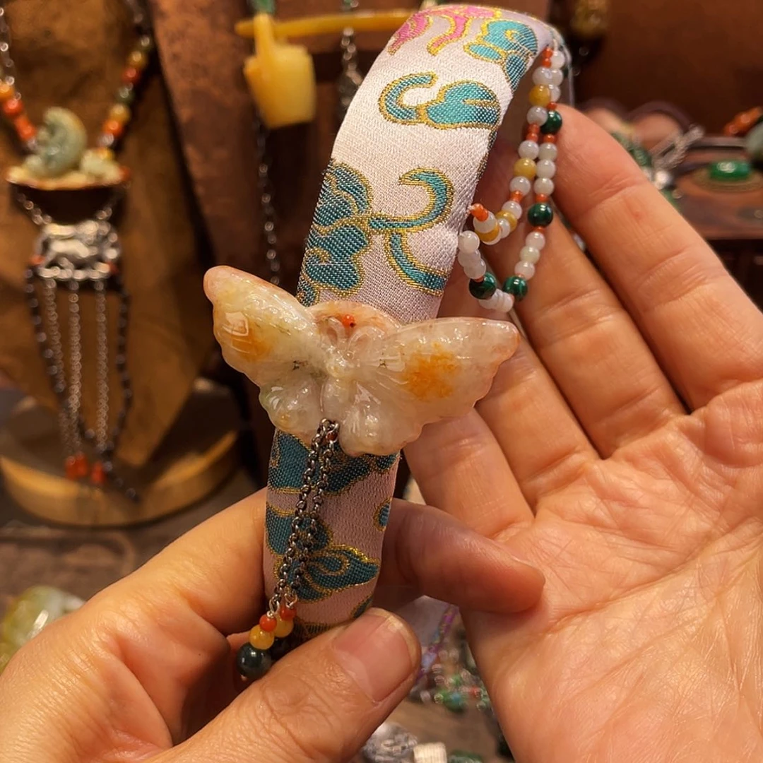 【闪购商品】颈饰未镶嵌翡翠