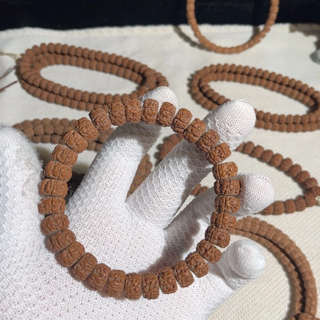 M***z吊坠金刚菩提老树王单圈