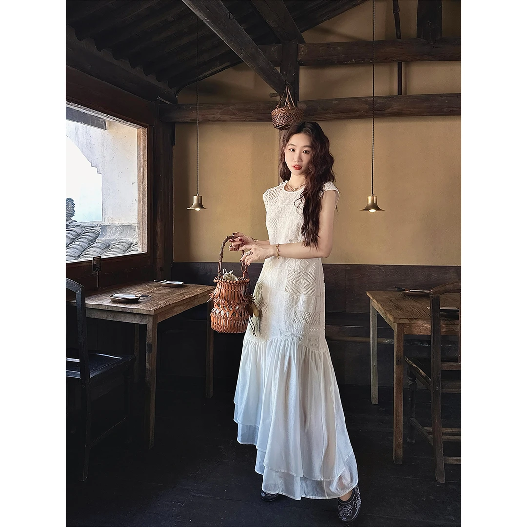 【专属】三吉黑花【清舟】连衣裙子2025新今年流行初夏穿搭漂亮掐腰裙