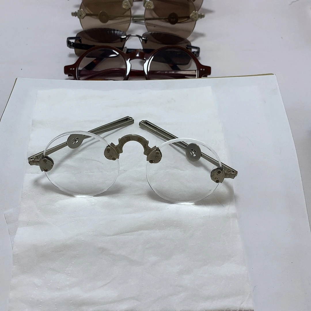 自***者天然水晶石头眼镜