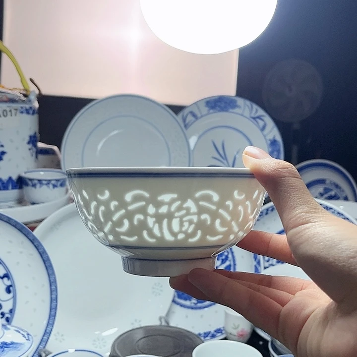 碗双线雕塑福字五寸饭碗