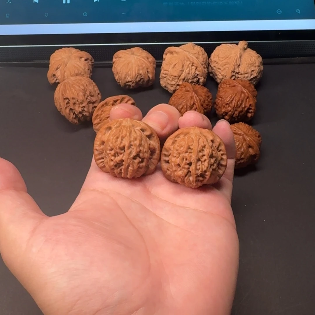 文玩核桃把件36石子磨全品