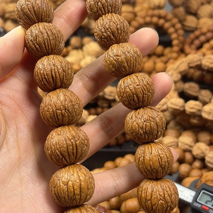 李****猴头核桃手串猴头核桃