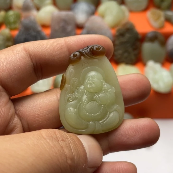 和田玉（糖玉）未镶嵌挂件