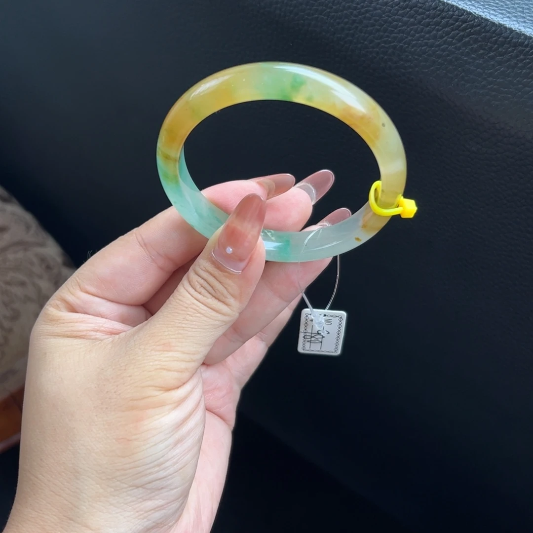 石英质玉未镶嵌手镯56