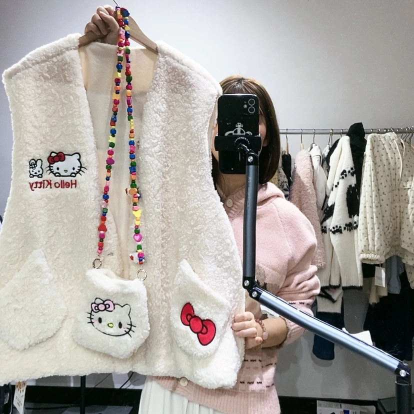 【闪购商品】米白马甲