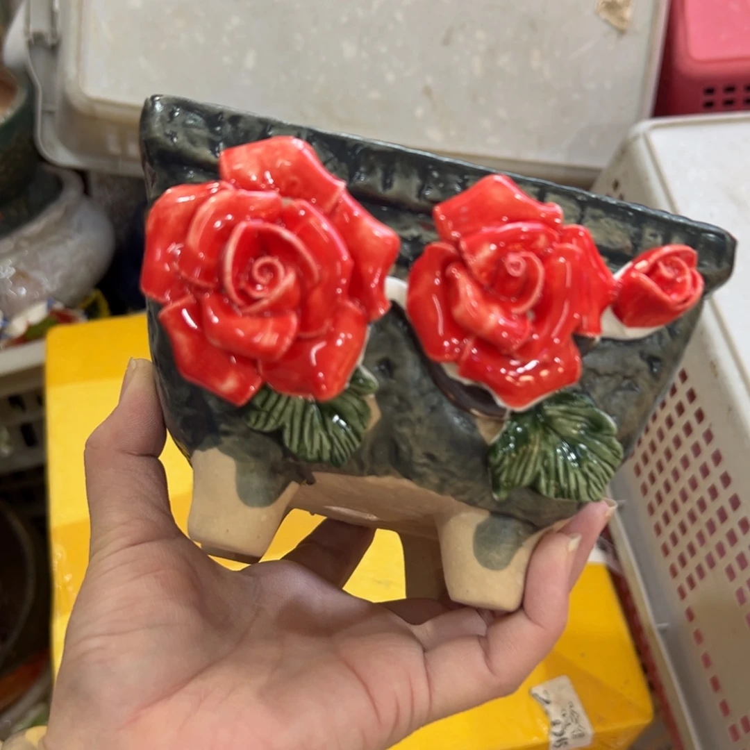 花盆拍满20元发货，退款拉黑