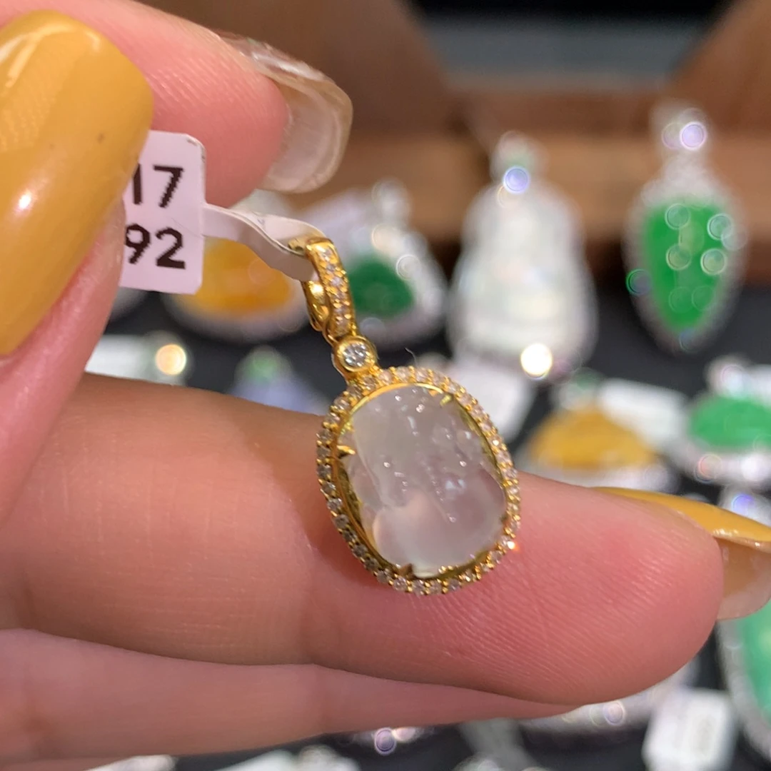 翡翠18K金镶嵌吊坠(不含链)