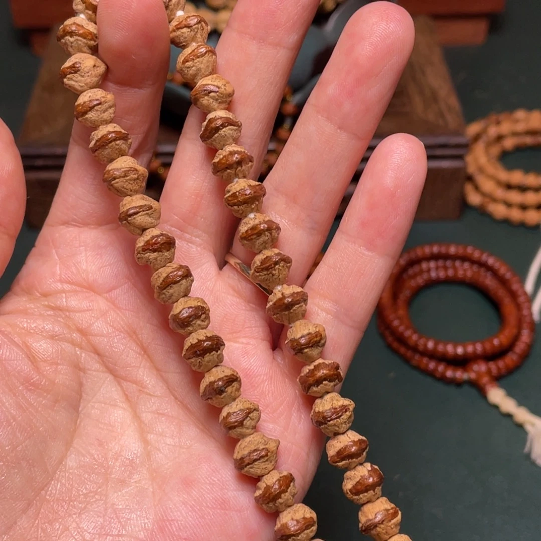 柏香籽/百香籽吊坠红芽刺忙手持