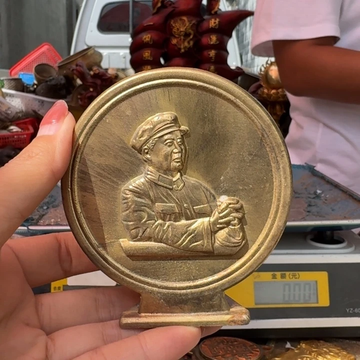 758 铜器物品理性消费